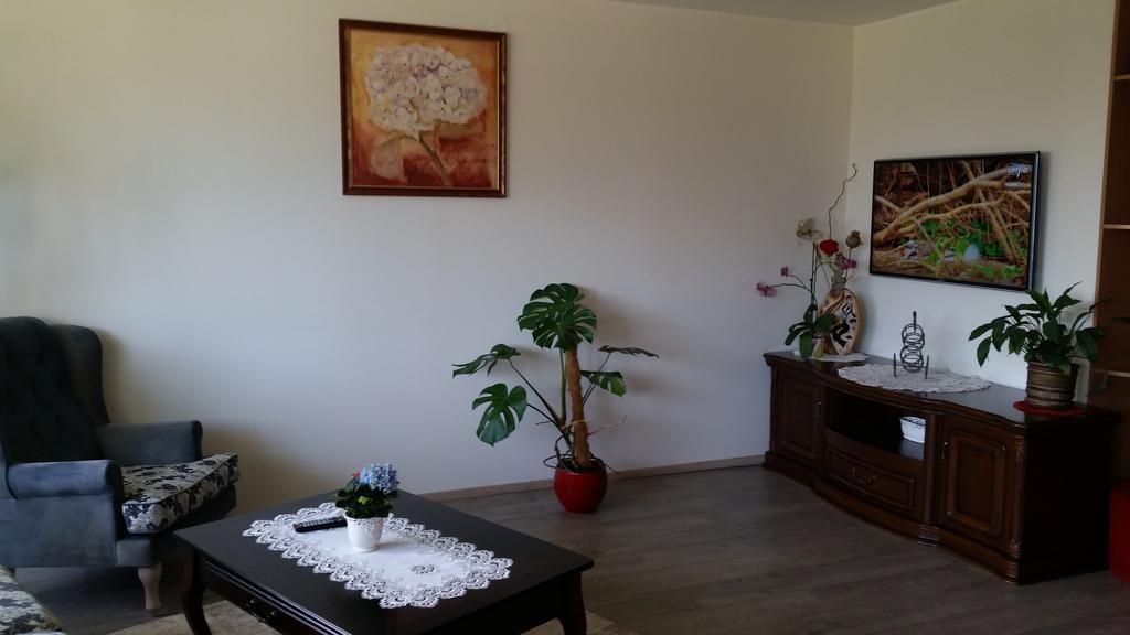 Family Apartment Nida Exterior photo